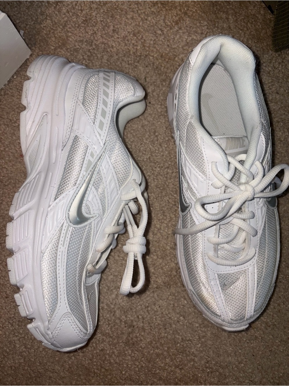 Nike Women's White and Silver Athletic Running Shoes - Initiators - Picture 1 of 3